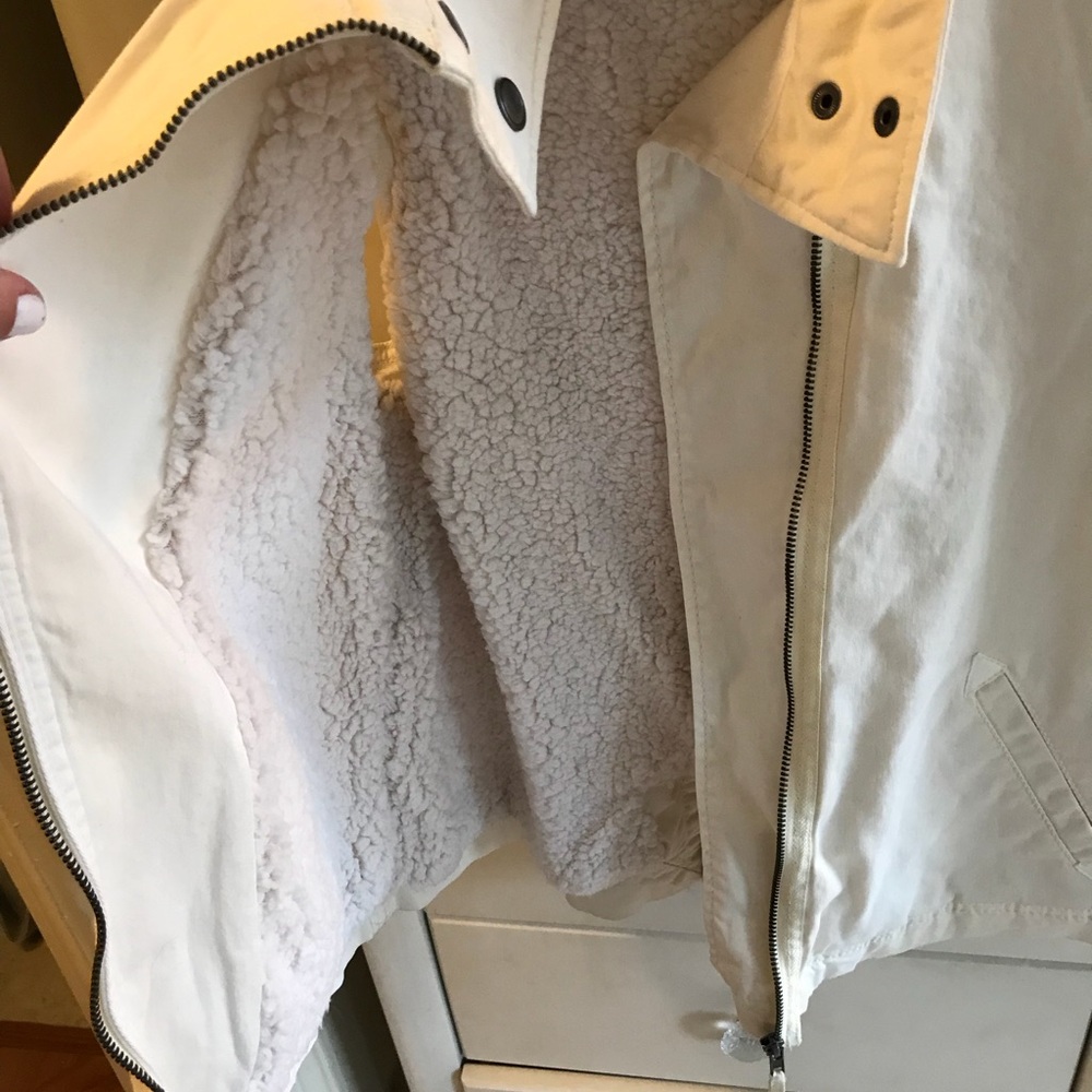Anthro Cream colored vest. Size S. - Picture 3 of 4